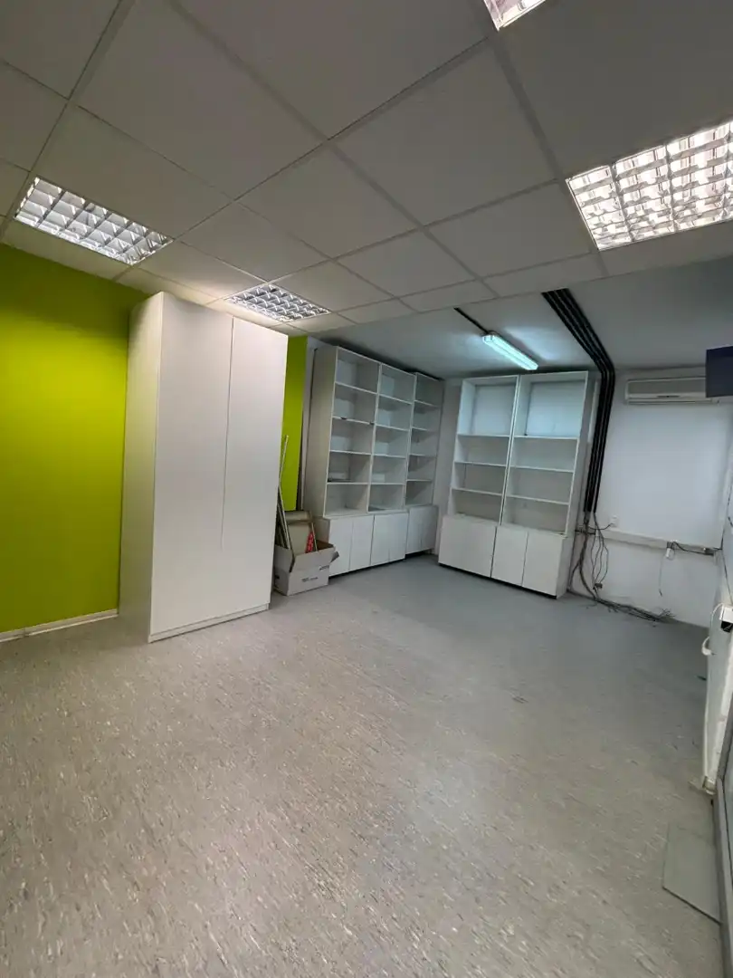 Büro zur Miete in Madrid mit Klimaanlage und Möbliert