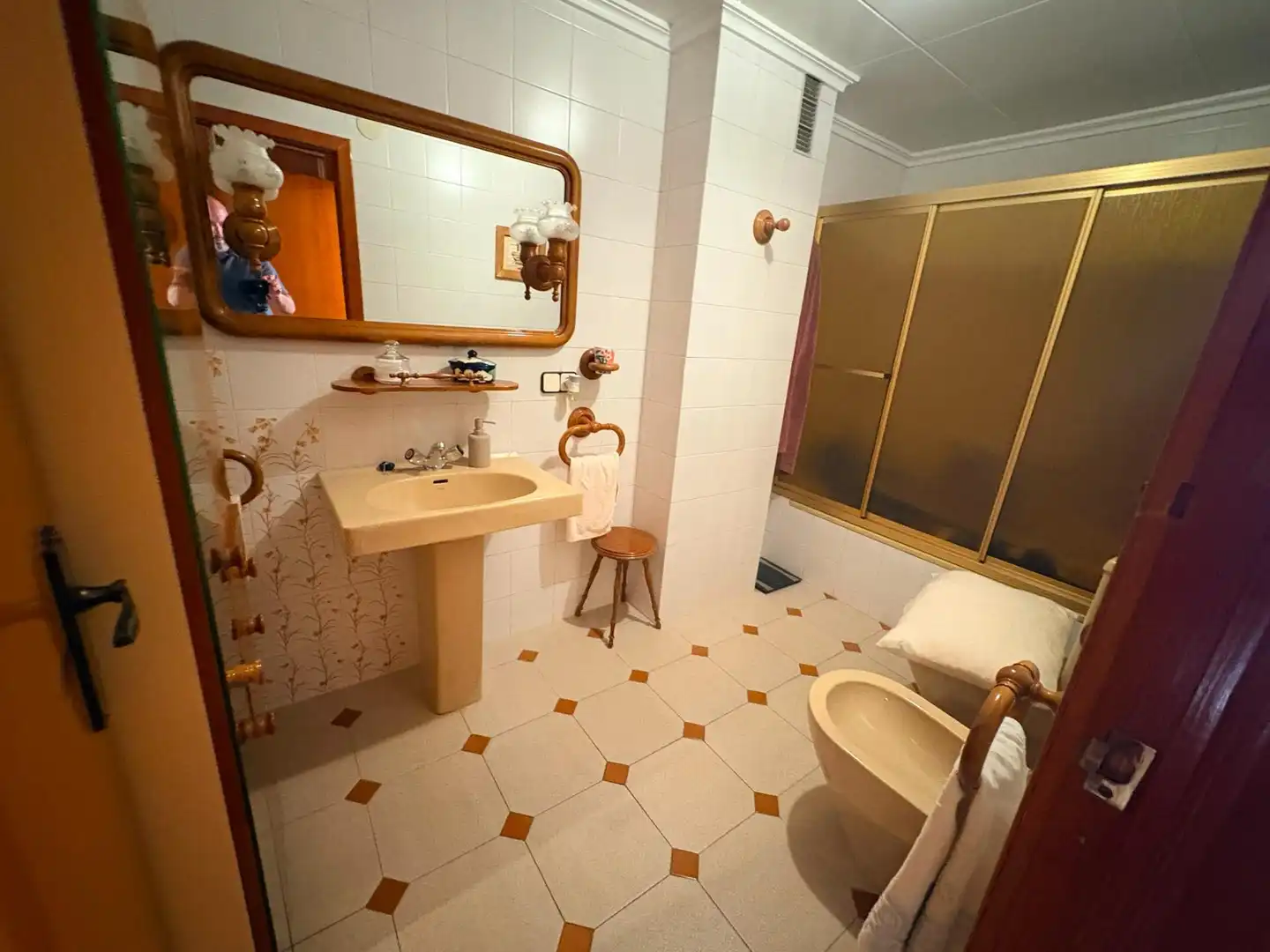 Bathroom of Flat for sale in Almansa  with Heating, Terrace and Storage room