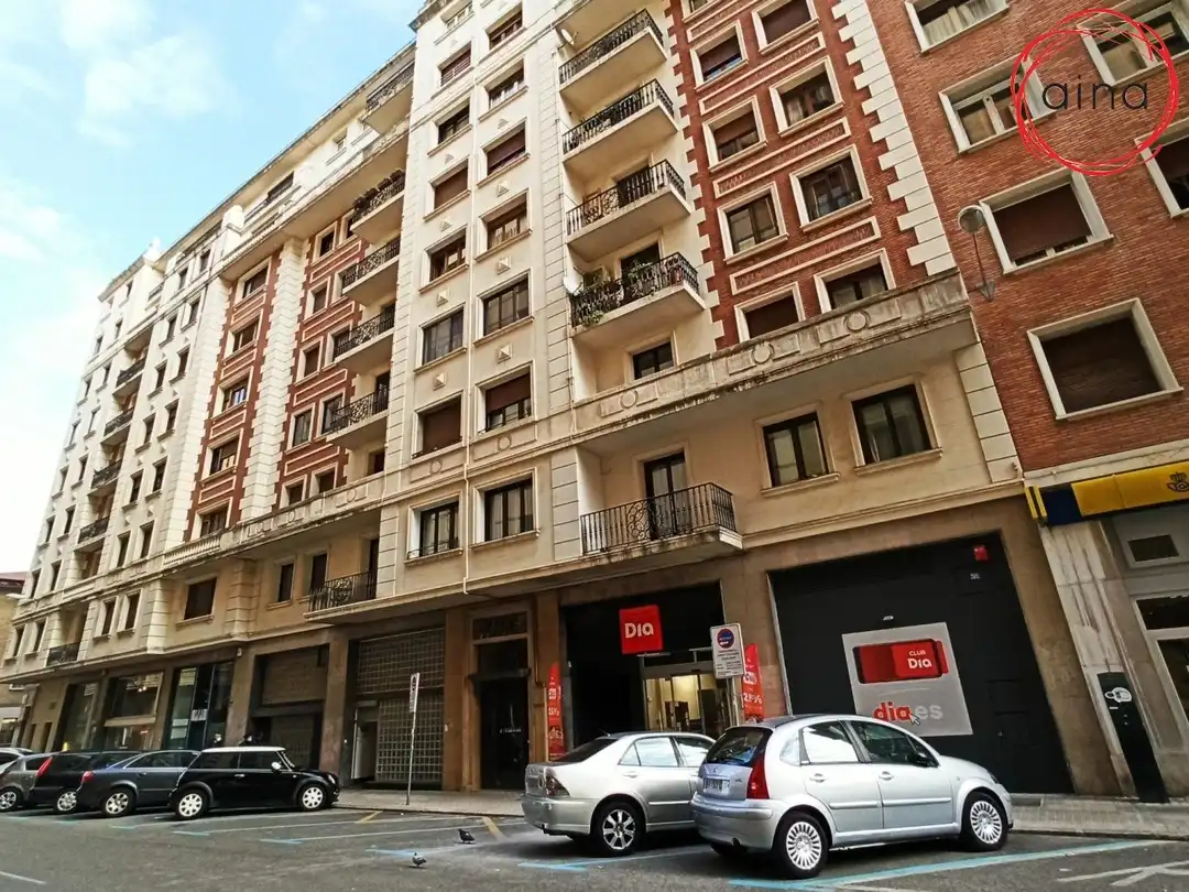 Local de lloguer a Calle Amaya, 31, 2º Ensanche