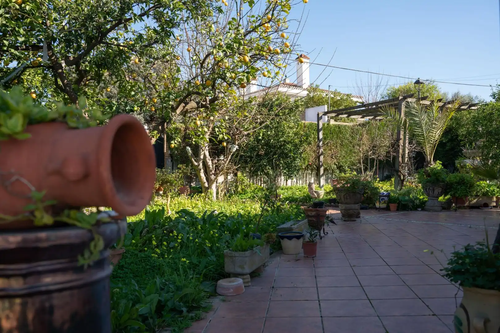 Garden of Houses for sale in Gines  with Air Conditioner, Heating and Private garden