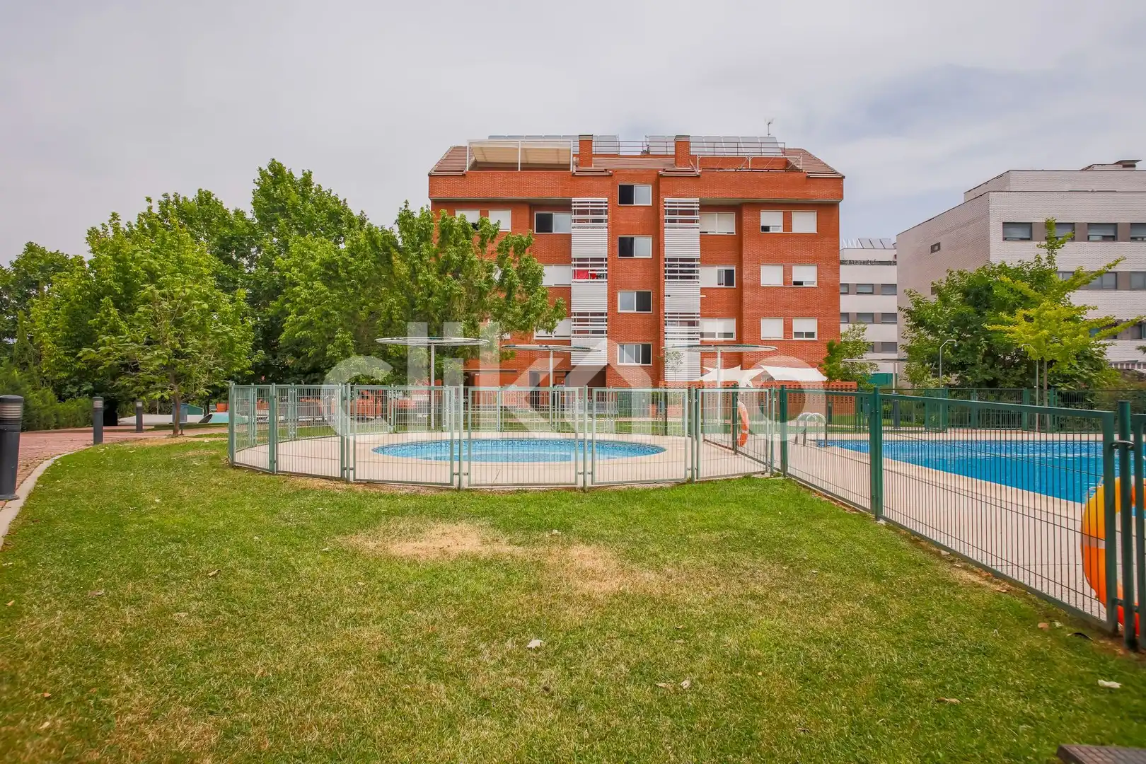 Piscina de Pis en venda en Colmenar Viejo amb Calefacció, Traster i Piscina