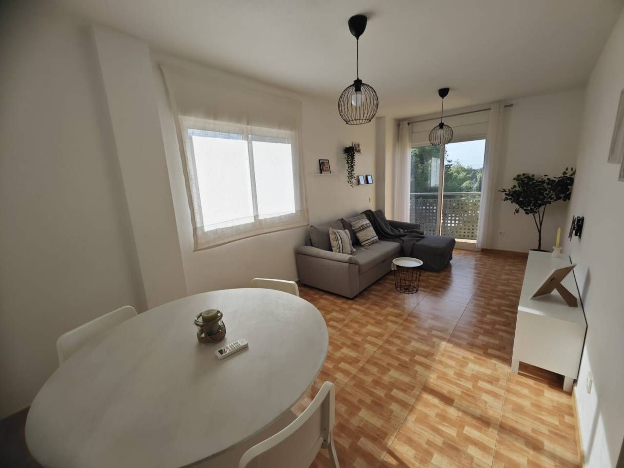 Sala de estar de Piso de alquiler en  Murcia Capital con Aire acondicionado, Terraza y Trastero