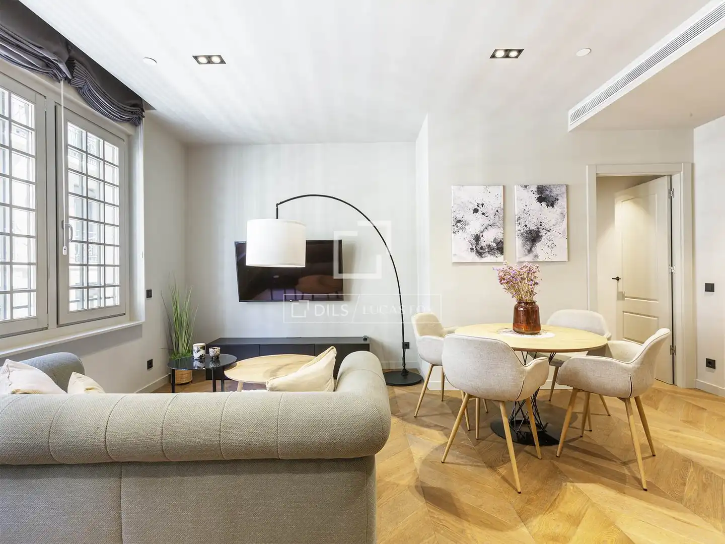 Living room of Flat for sale in Barcelona  with Air Conditioner, Heating and Parquet flooring