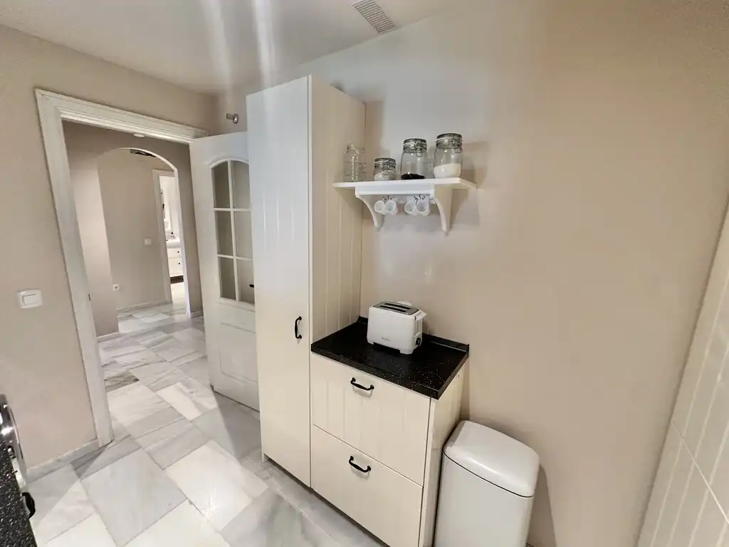 Vivienda con piscina en venta en Calahonda, imagen 24