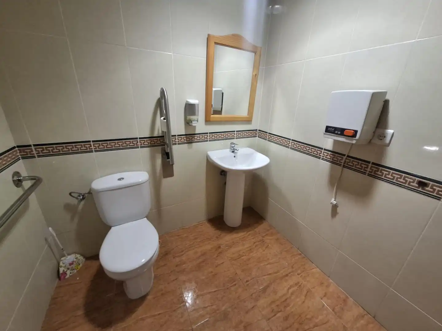 Baño de Edificio en venta en Tolox