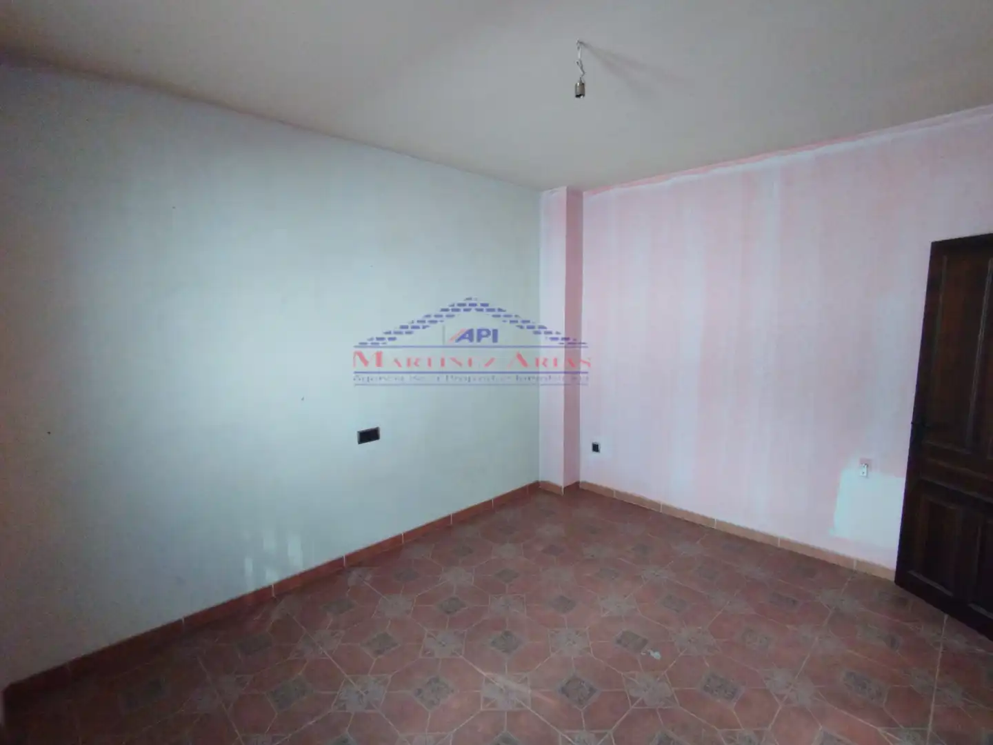 Casa adosada en venta en Sabiote con Balcón