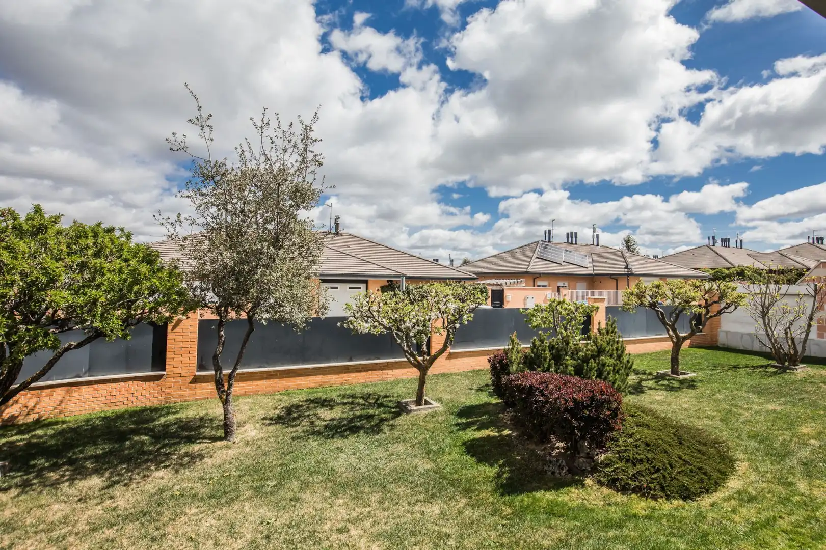 Casa o chalet en venta en OREGANO, 7, Hervencias Altas - El Pinar