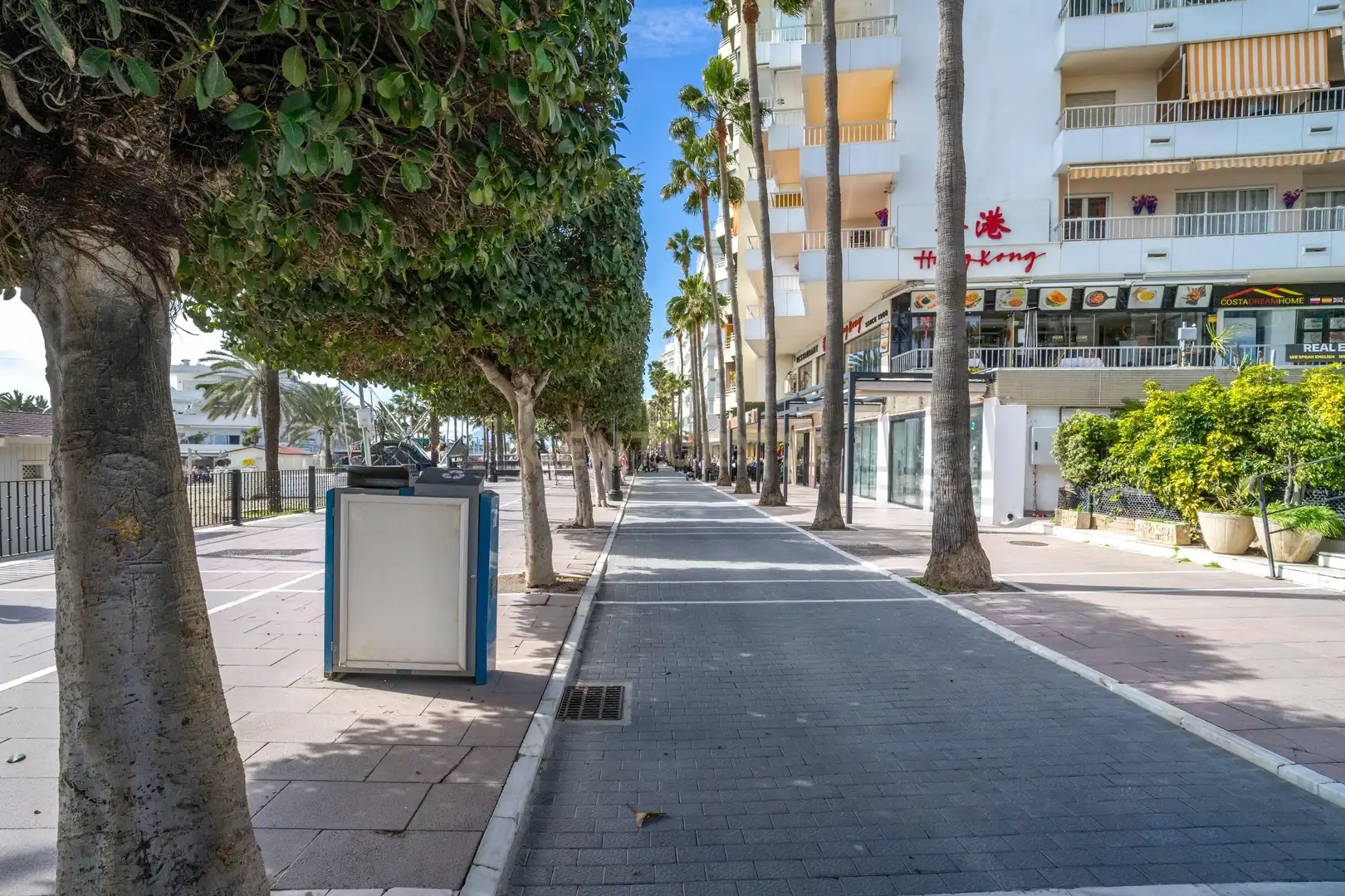 Außenansicht von Wohnung zum Verkauf in Marbella mit Balkon und Alarm