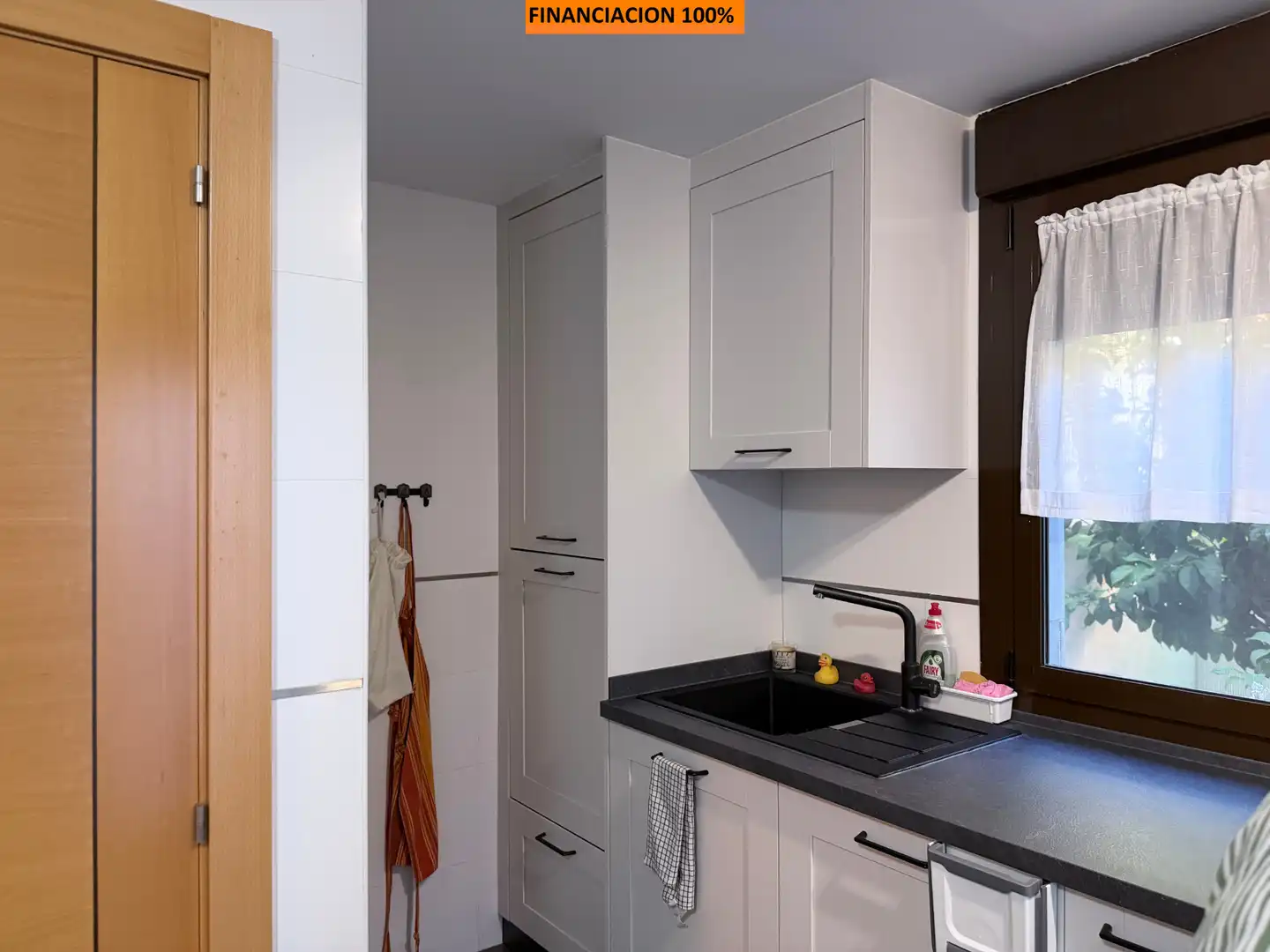 Houses for sale in Calle Paso, San Juan de Mozarrifar