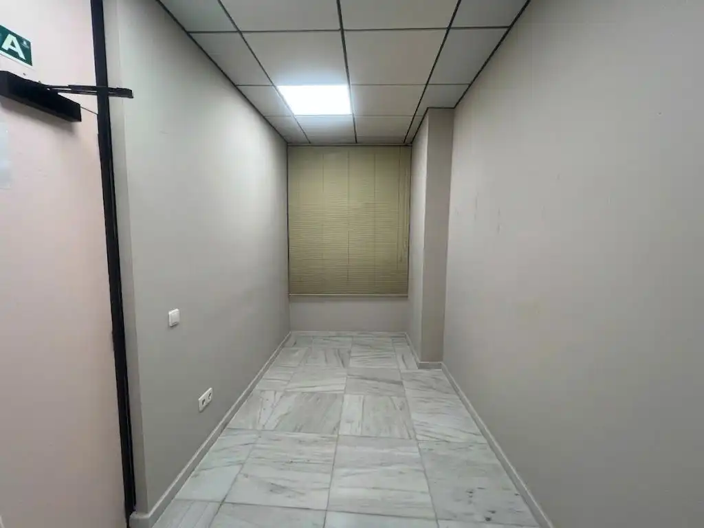 Geschaftsraum zur Miete in Málaga