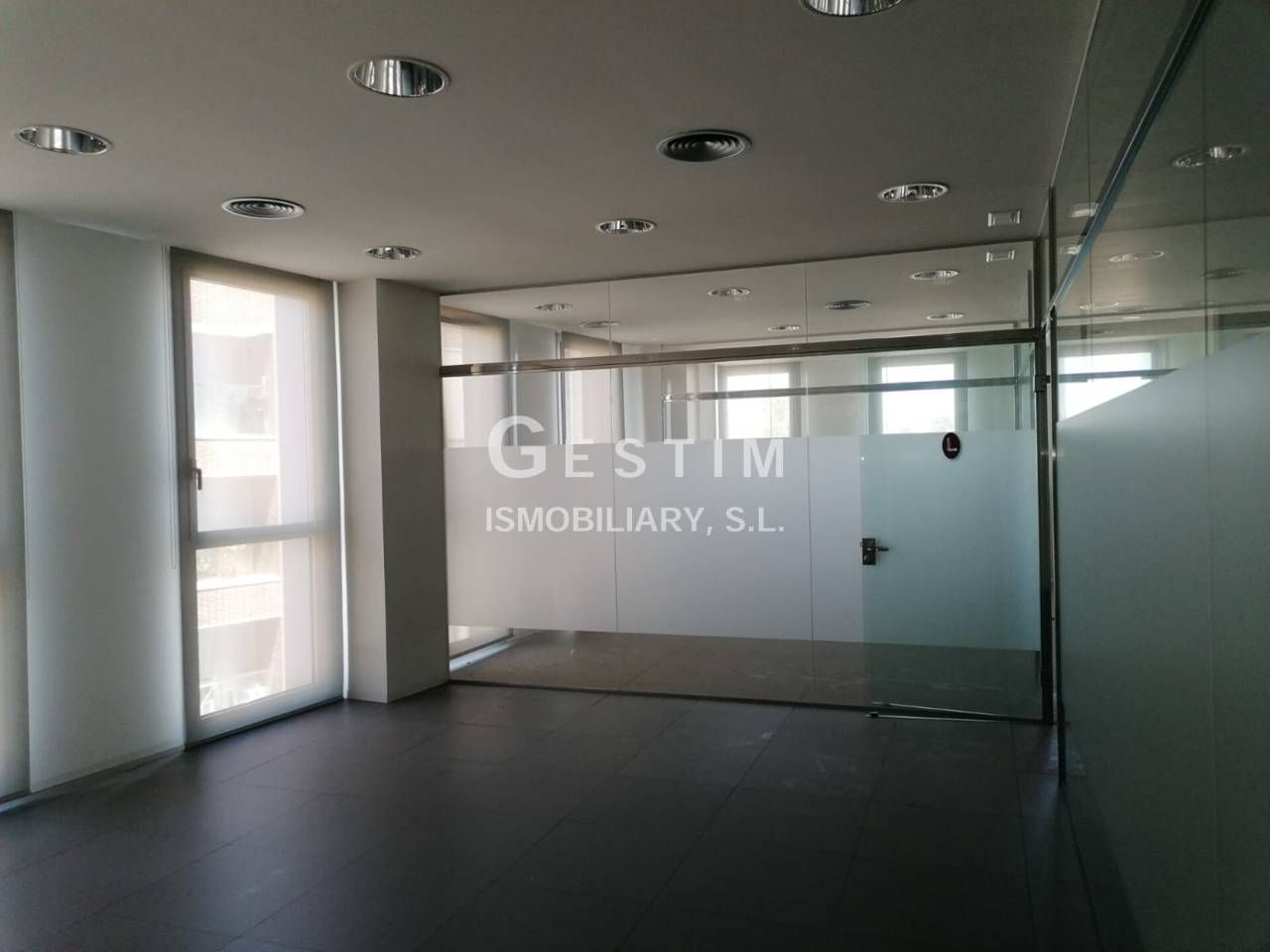 Oficina de lloguer en Vic amb Aire condicionat, Calefacció i Alarma