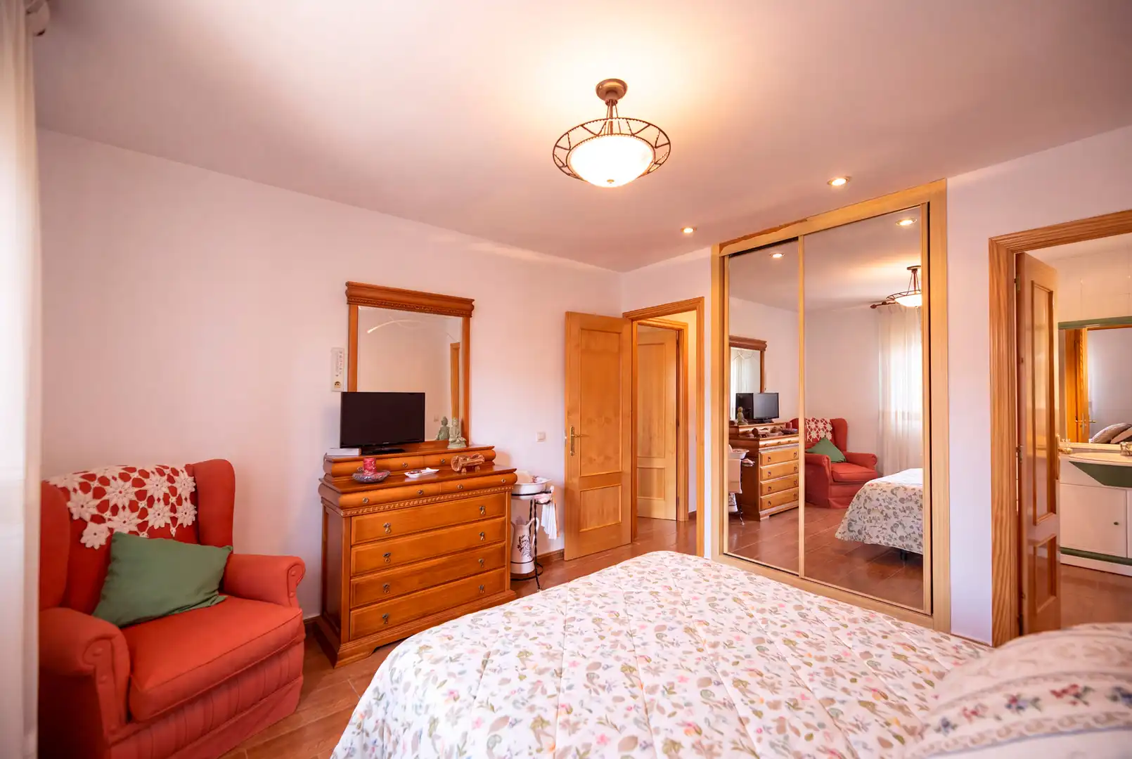 Habitación de Casa adosada en venta en Alpedrete con Calefacción, Jardín privado y Trastero