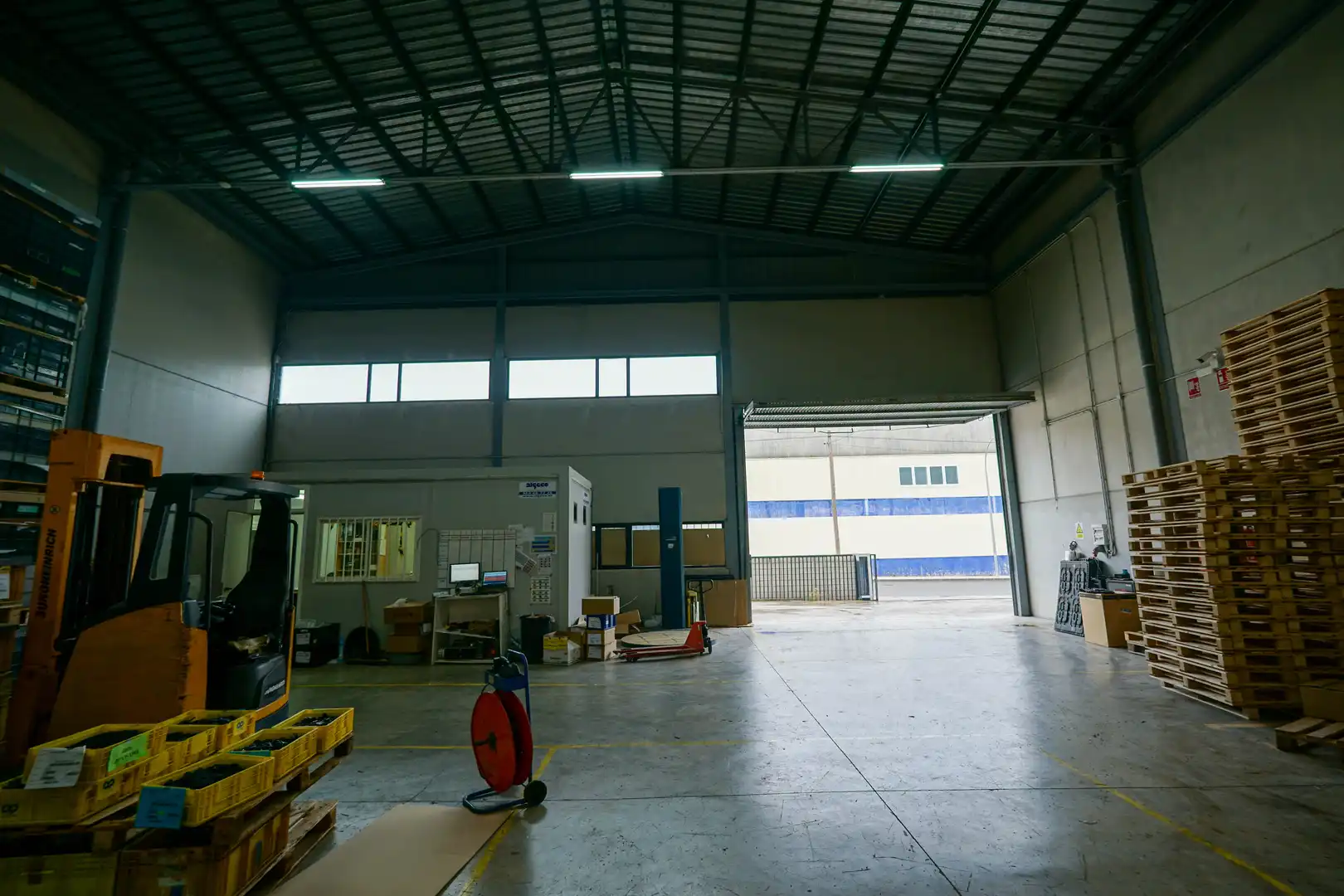 Industriegebäude zur Miete in Calle Virgen de los Lirios, imagen 9