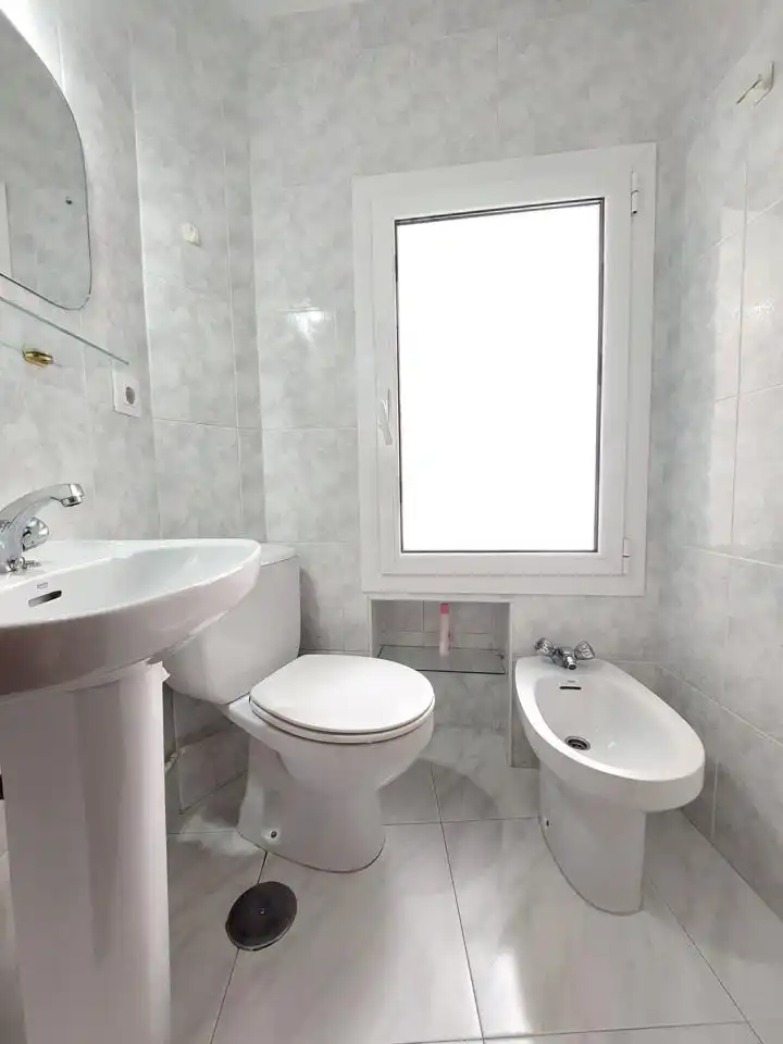 Bathroom of Flat for sale in Gijón   with Heating and Balcony