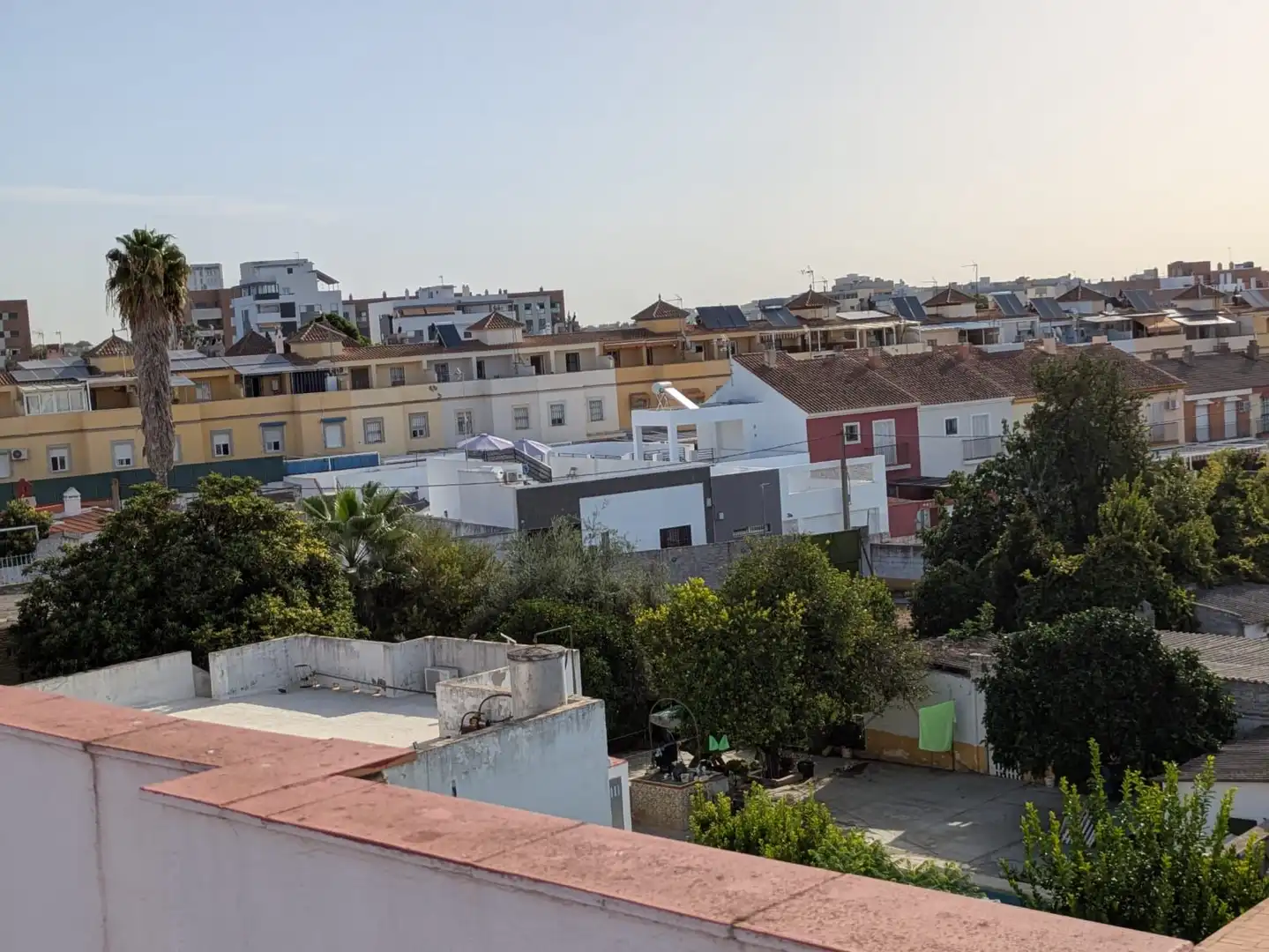 Vista exterior de Piso en venta en Mairena del Aljarafe con Calefacción, Parquet y Balcón