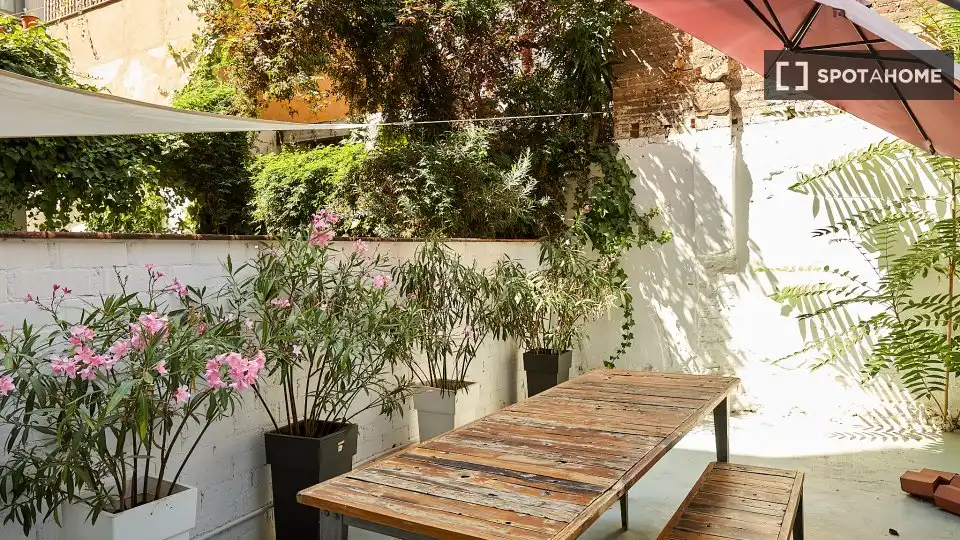 Appartamento con terrazza in affitto a Gràcia, imagen 18