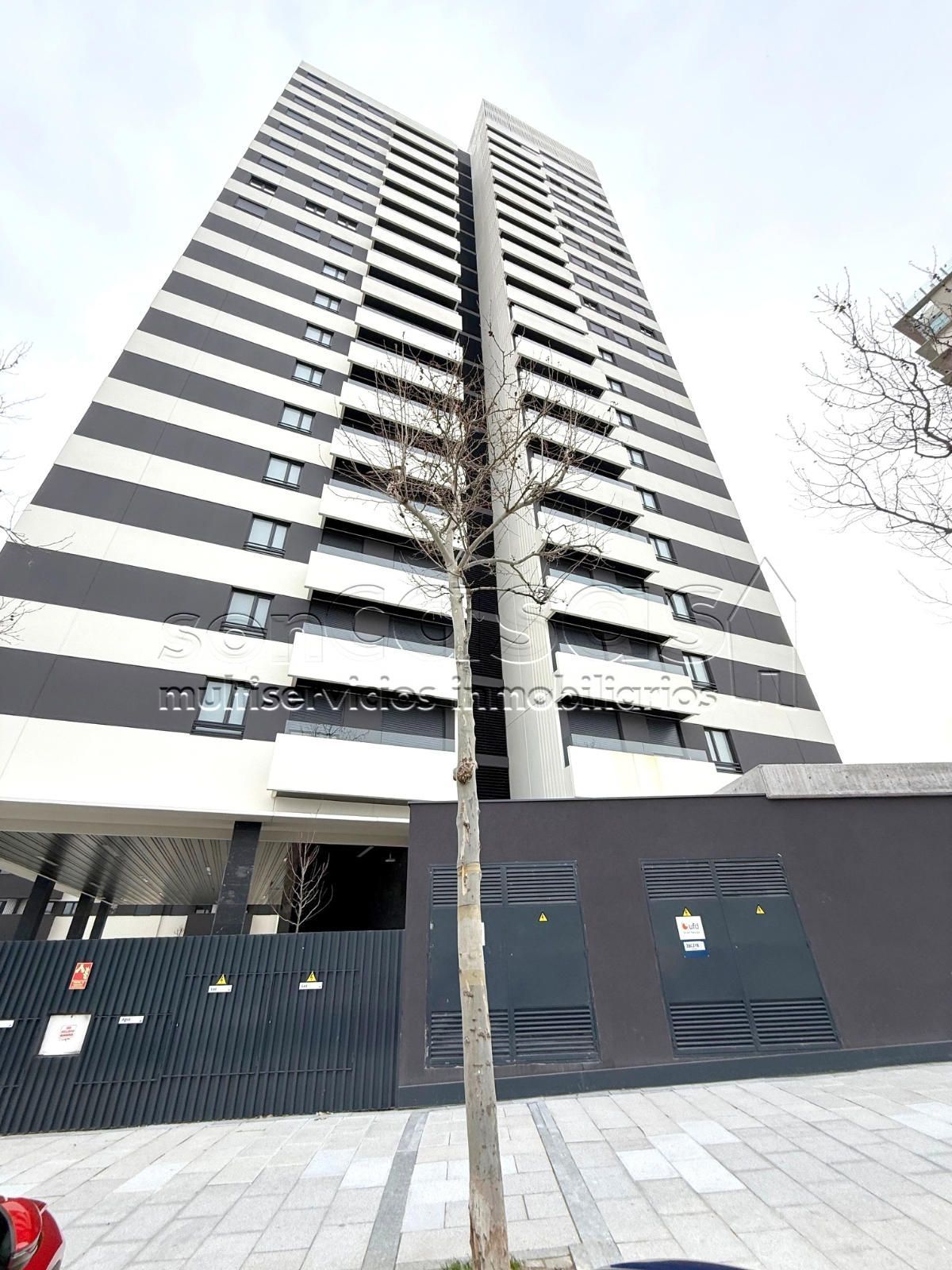 Apartamento de alquiler en Dulce Chacon, Virgen del Cortijo - Manoteras, Hortaleza