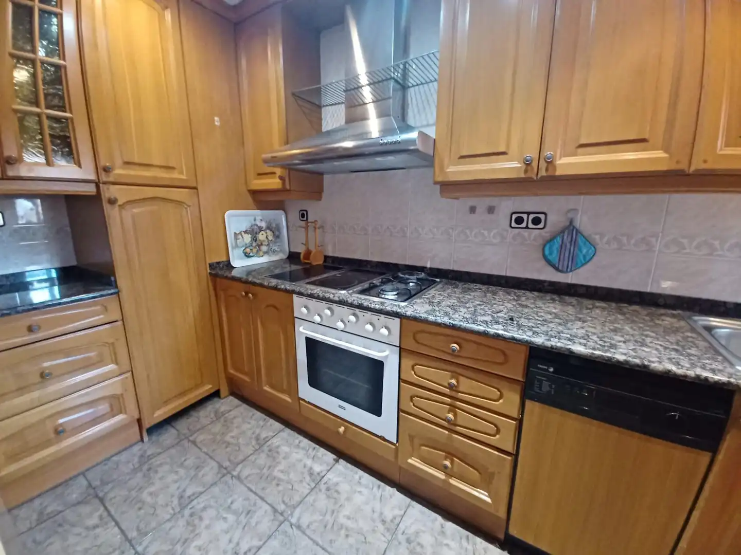 Cuina de Pis en venda en Calella amb Calefacció i Balcó