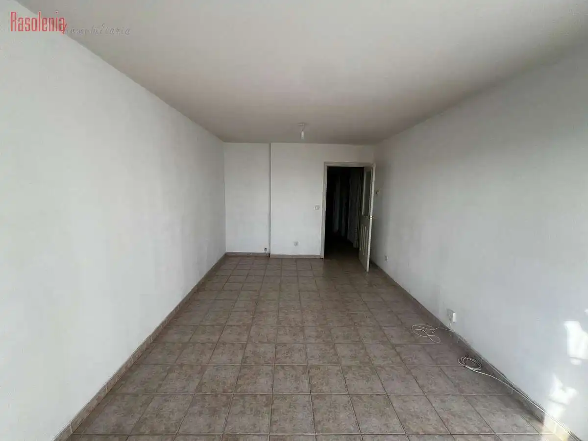 Apartment with lift for sale in Miguel González Garcés 67, imagen 8