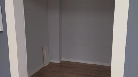 Foto 5 de Planta baixa en venda a Carrer del Periodista Gil Sumbiela, Barrio de Benicalap,  Valencia Capital