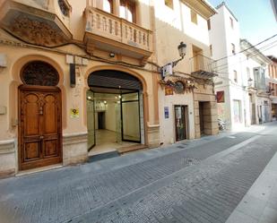 Vista exterior de Local de lloguer en Requena