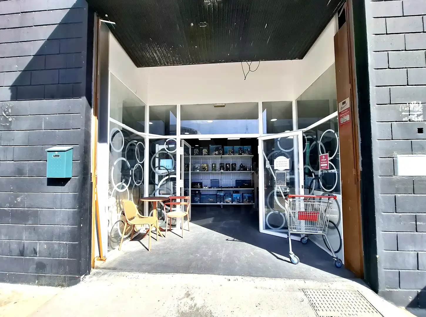 Local comercial en venda a Calle Antonio Alcaide Sanchez 5 5, imagen 3