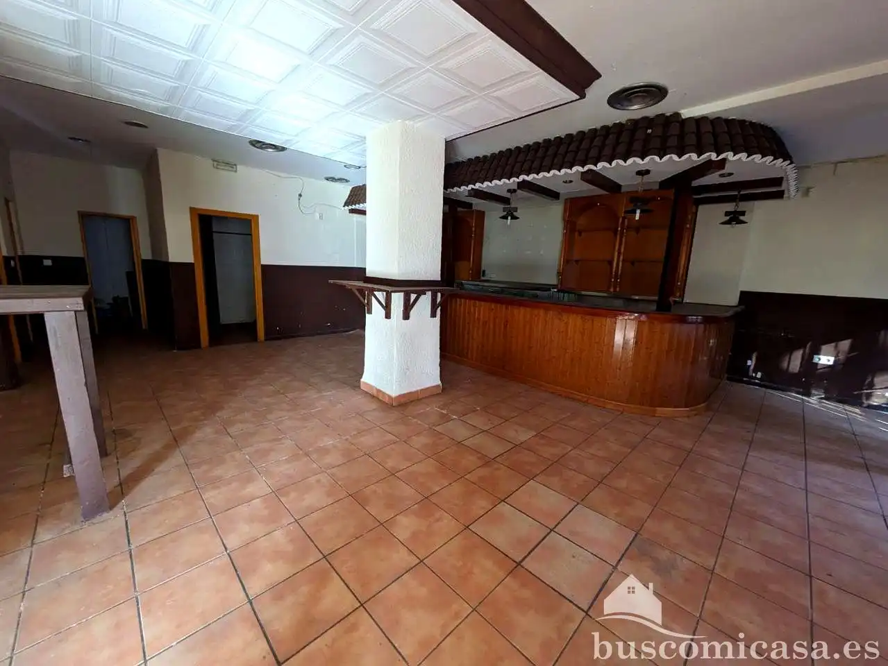 Local comercial en venda a Alfonso X El Sabio