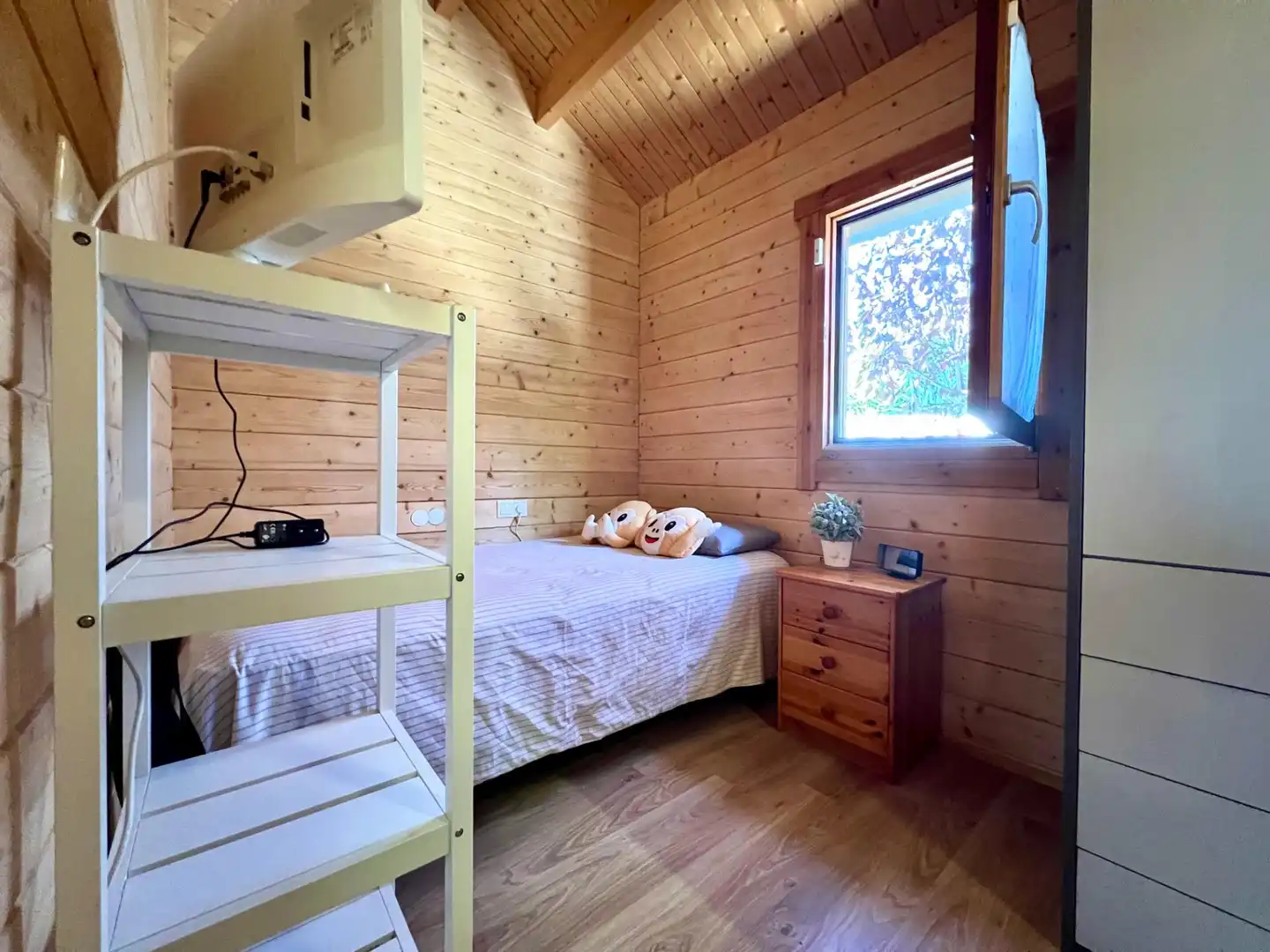 Habitación de Casa o chalet en venta en Cànoves I Samalús con Aire acondicionado, Calefacción y Jardín privado