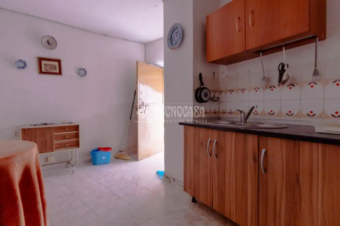 Cuina de Casa adosada en venda en Güéjar Sierra amb Balcó