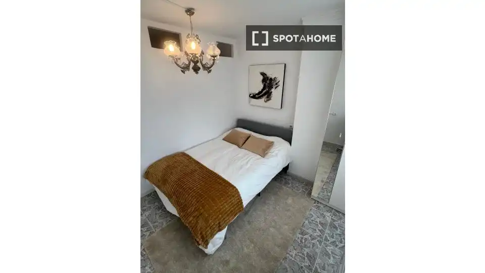 Bedroom of Flat for rent in Málaga  with Air Conditioner, Heating and Furnished
