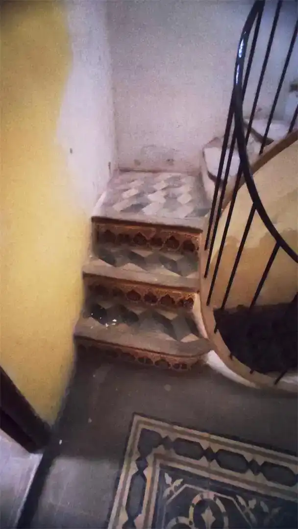 Casa adosada en venda en Yecla amb Balcó