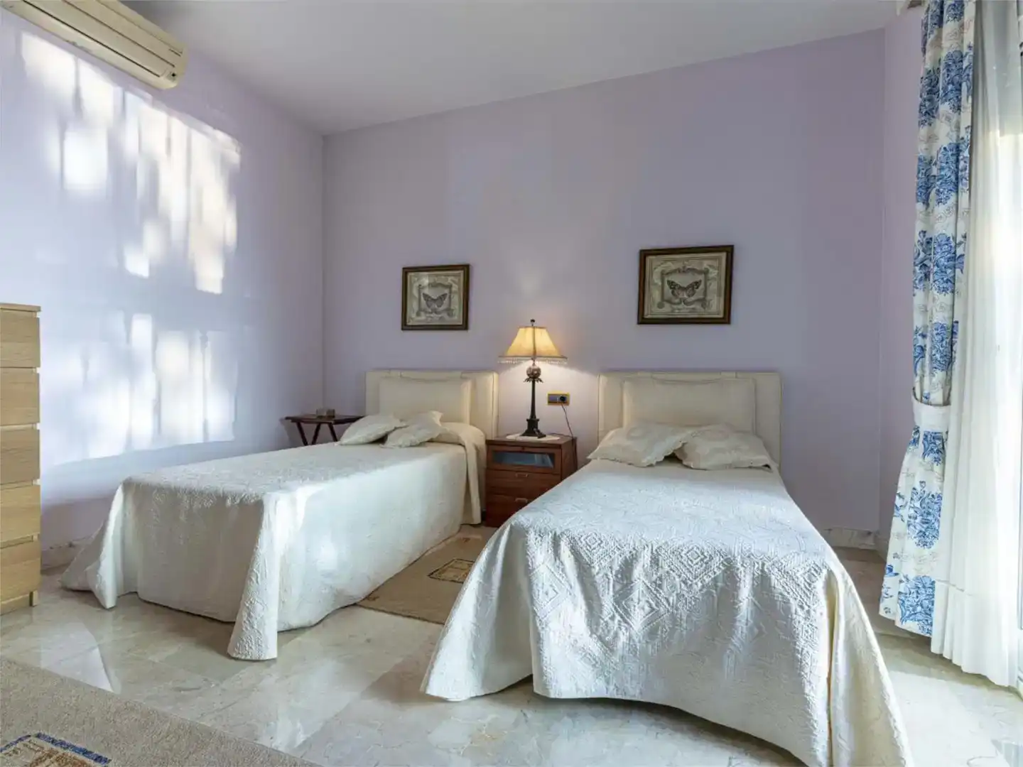 Habitación de Casa o chalet en venta en Benalmádena con Aire acondicionado, Piscina y Balcón