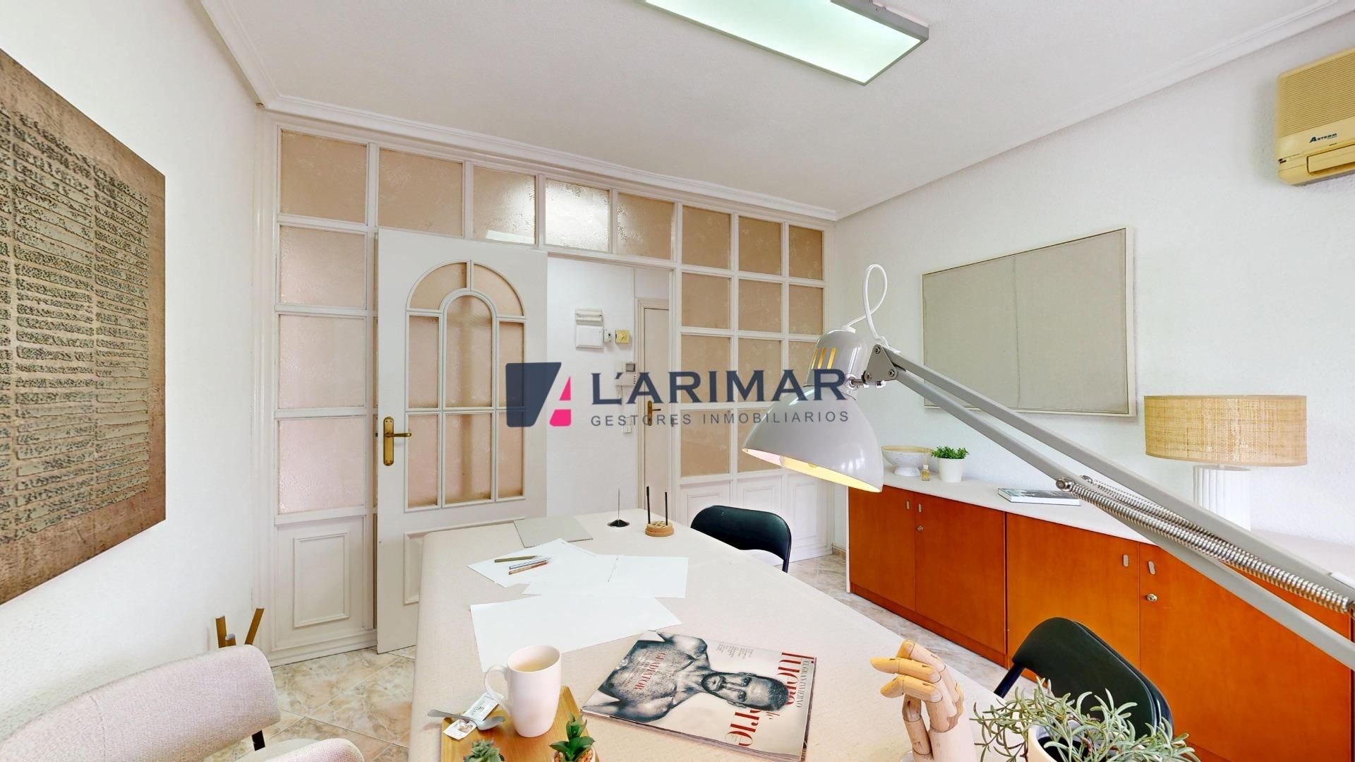Office for sale in Alicante / Alacant  with Air Conditioner and Heating