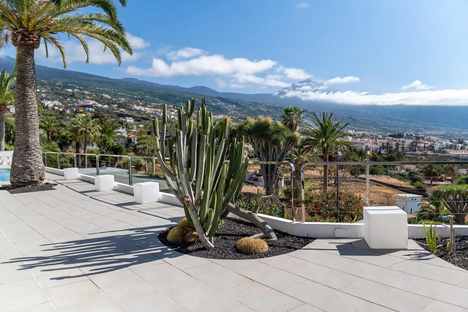 Detached house with pool for sale in Las Cuevas - Los Gómez, imagen 20