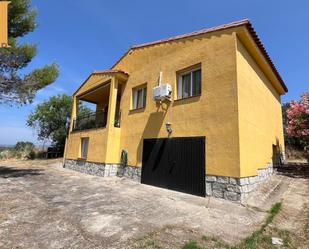 Exterior view of House or chalet for sale in Cardiel de los Montes  with Air Conditioner, Heating and Private garden