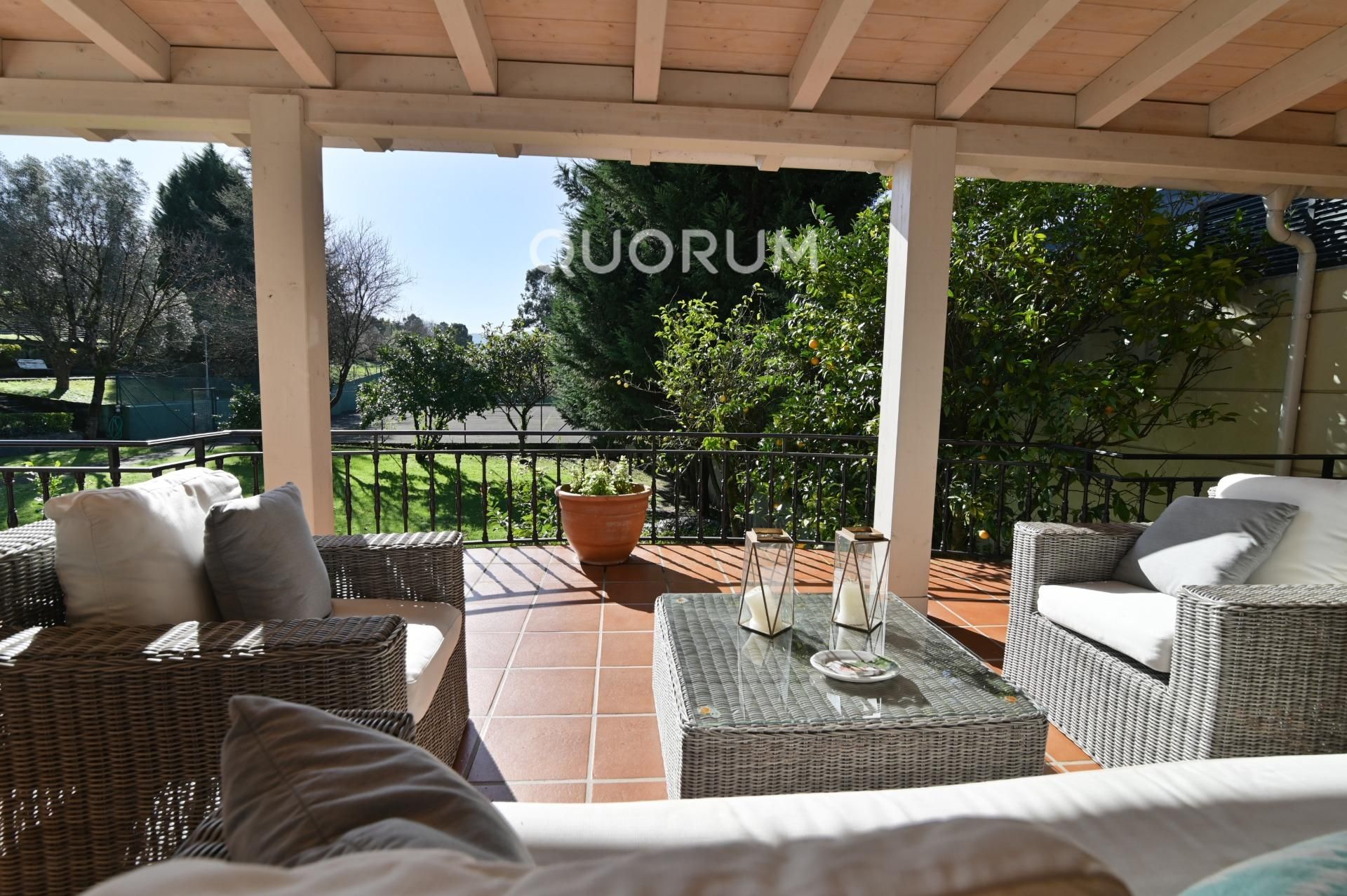 Terrassa de Casa o xalet en venda en Loiu amb Calefacció, Jardí privat i Terrassa