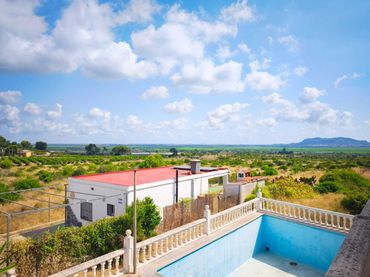 Maison mitoyenne à vendre à Llaurí