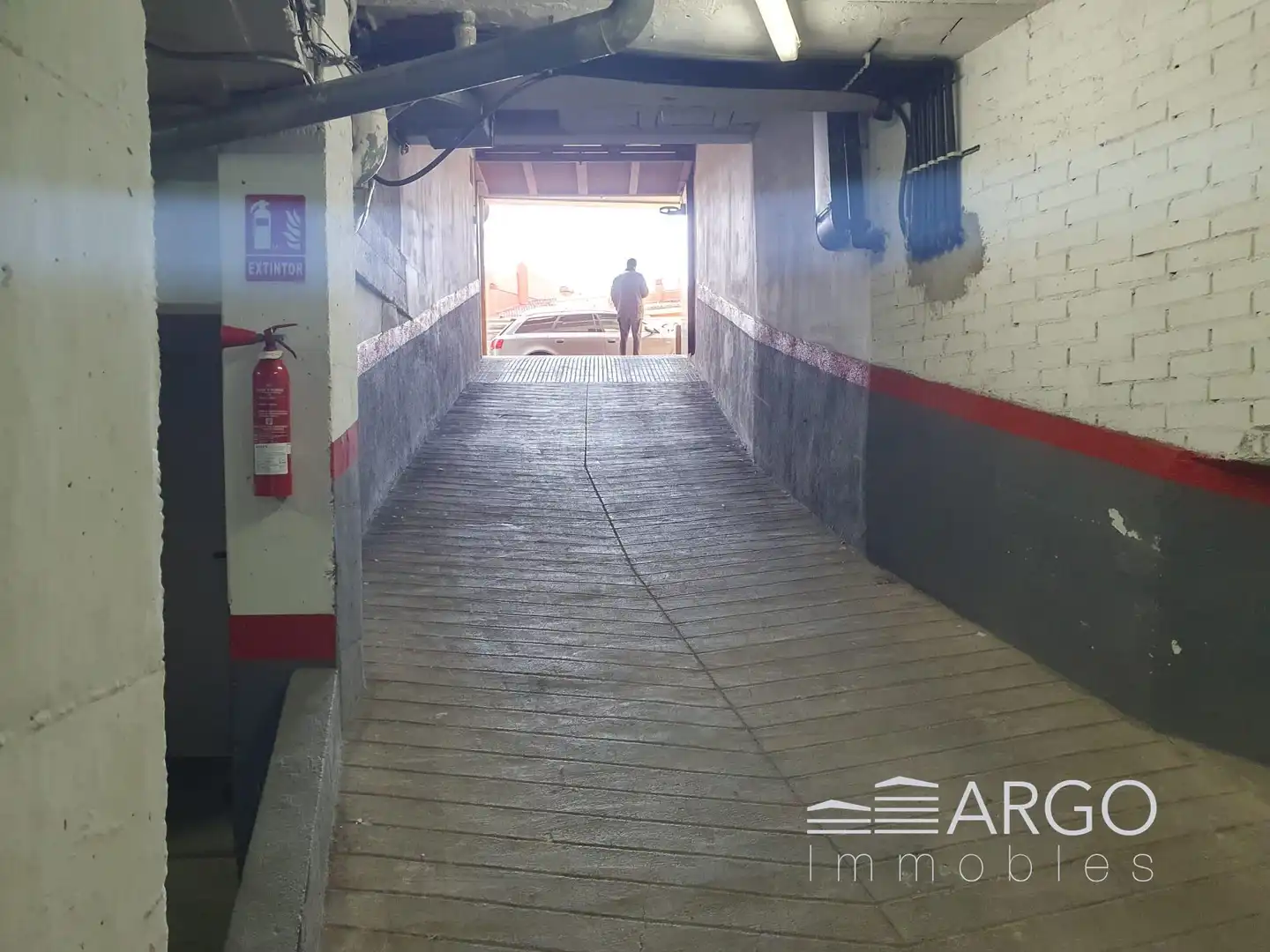 Einzelparkplatz mit Aufzug zum Verkauf in Carrer de Bonaplata, imagen 5