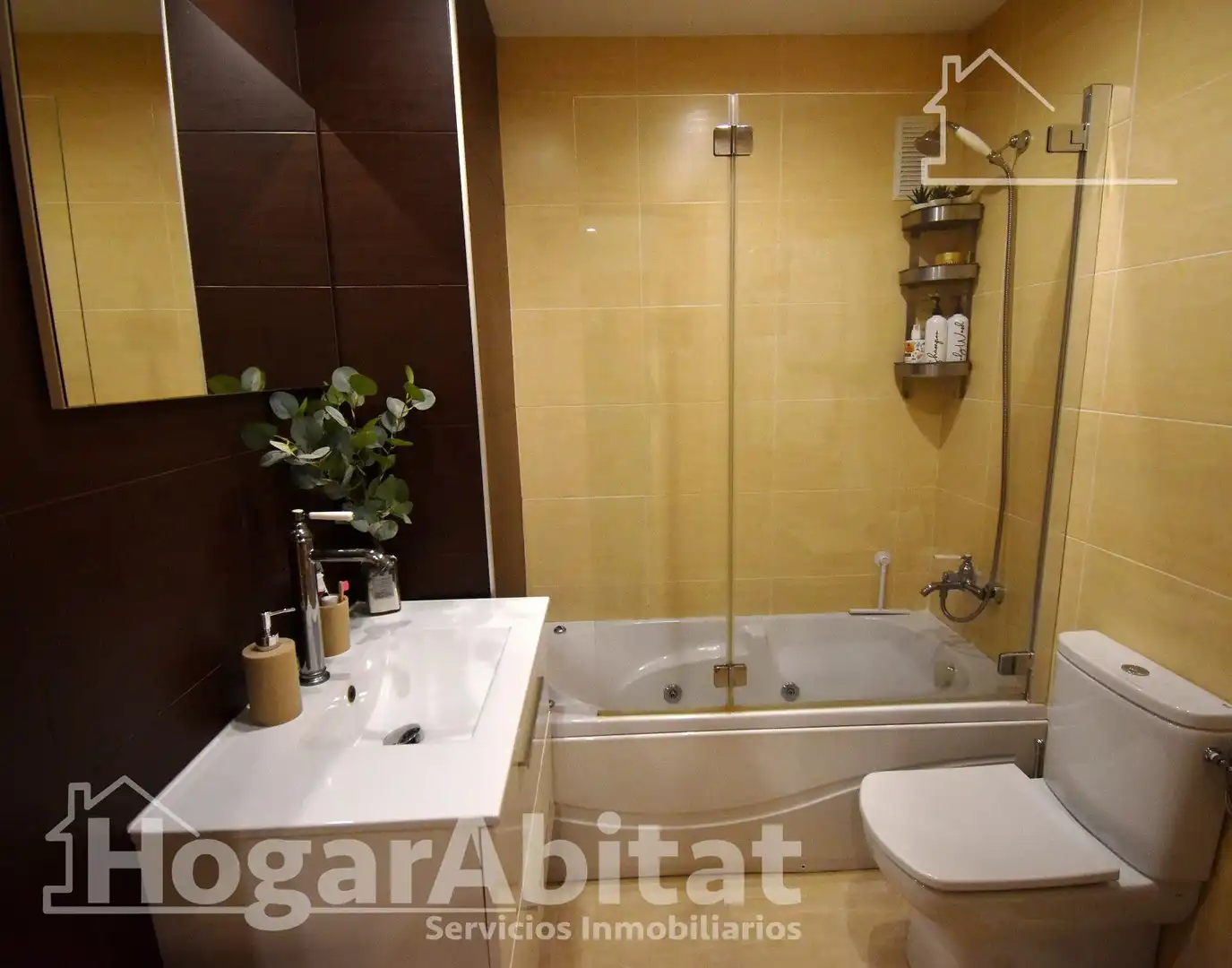 Badezimmer von Wohnung zum Verkauf in Burriana / Borriana mit Parkett, Möbliert und Balkon