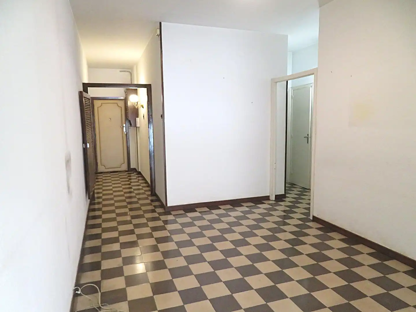 Piso en venta en Barcelona con Balcón