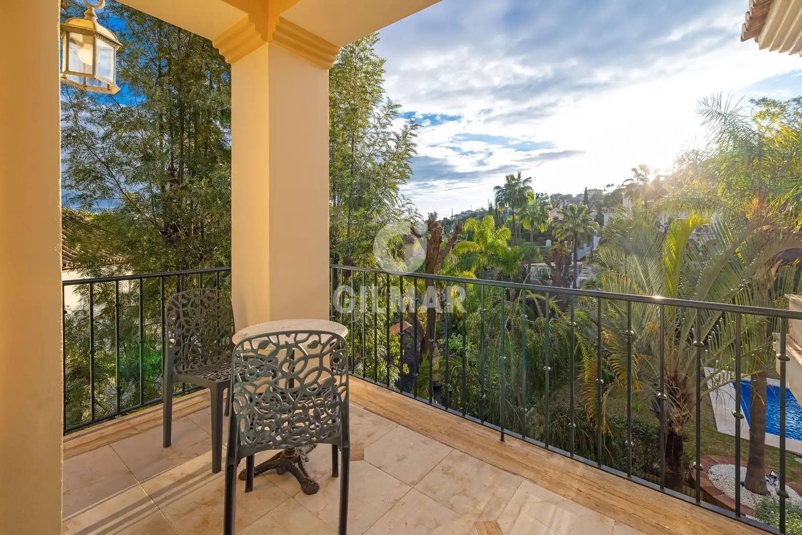 Terraza de Casa o chalet en venta en Benahavís con Calefacción, Jardín privado y Piscina