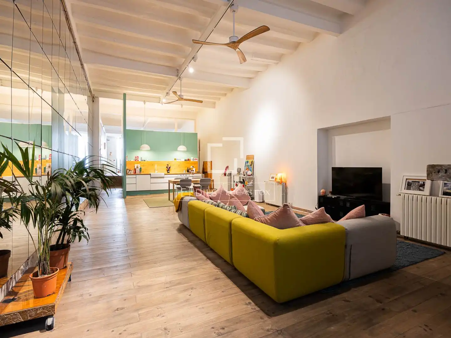 Wohnzimmer von Wohnung zum Verkauf in Barcelona mit Heizung