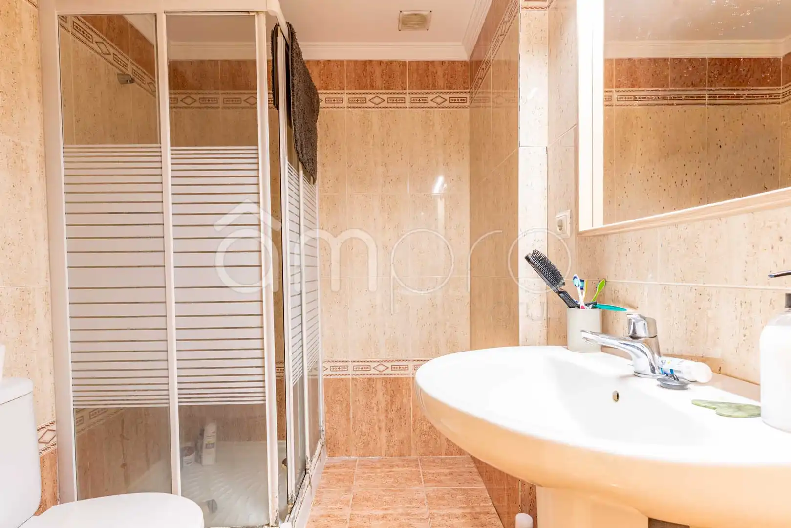 Badezimmer von Wohnung zum Verkauf in Tarragona mit Terrasse