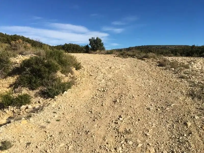 Land for sale in Tírig