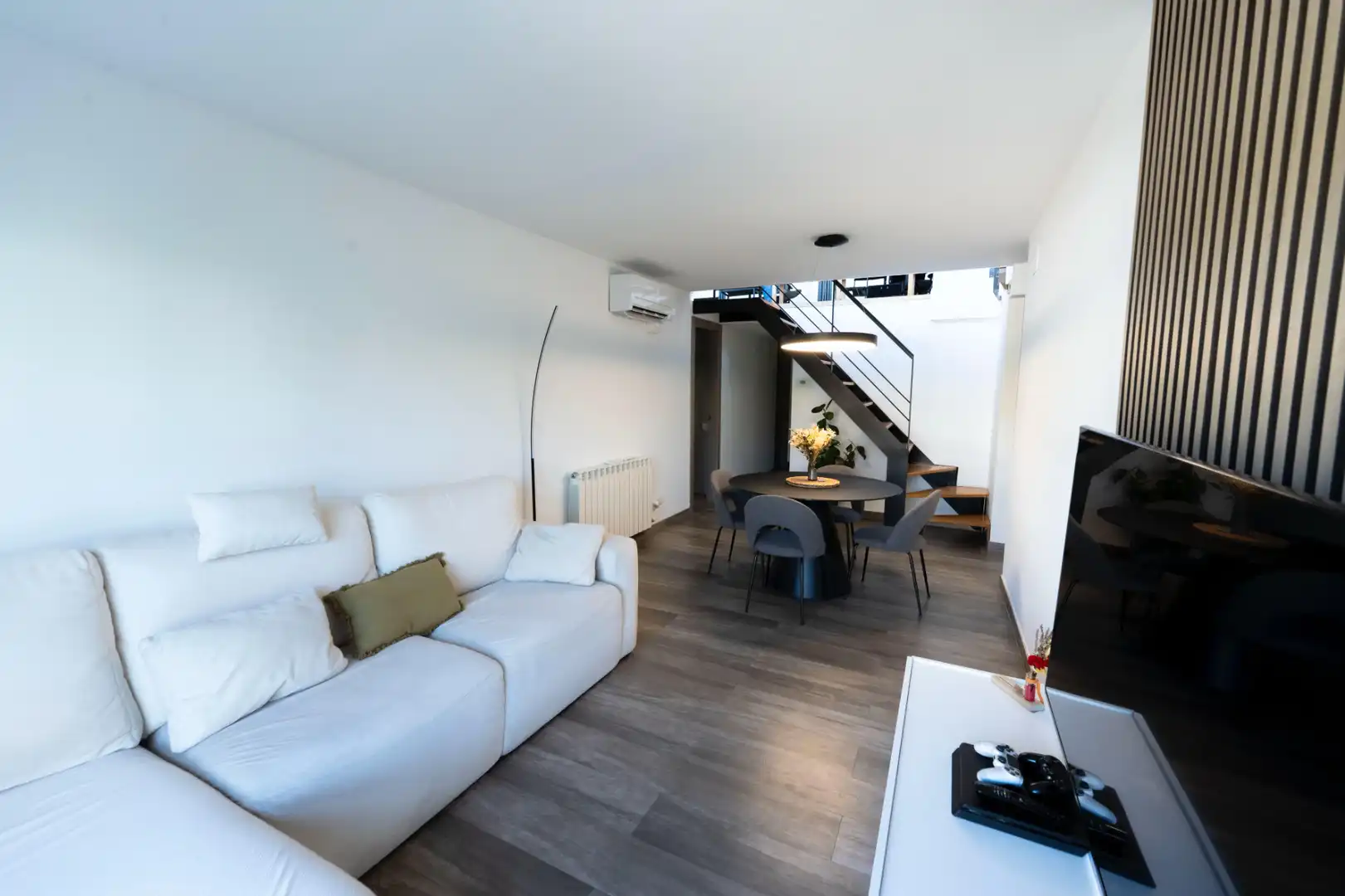 Dúplex con ascensor en venta en Carrer de Cervantes 18, imagen 4