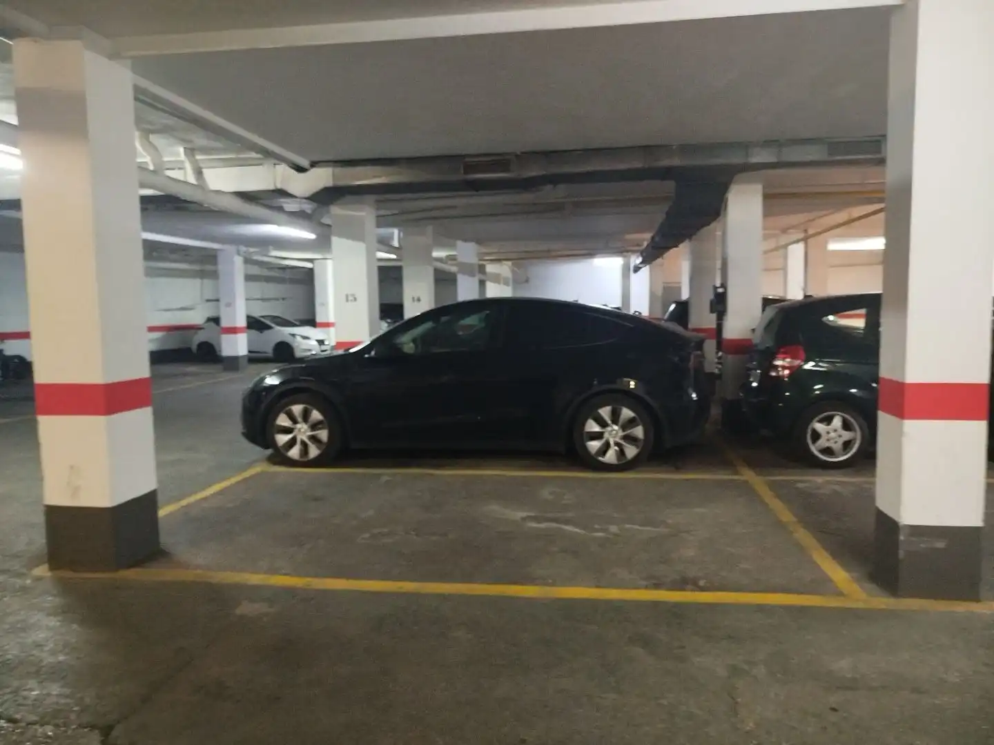 Parkplatz von Garage zur Miete in Valencia