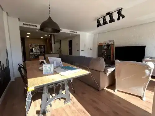 Sala d'estar de Pis en venda en Orihuela amb Aire condicionat, Parquet i Moblat