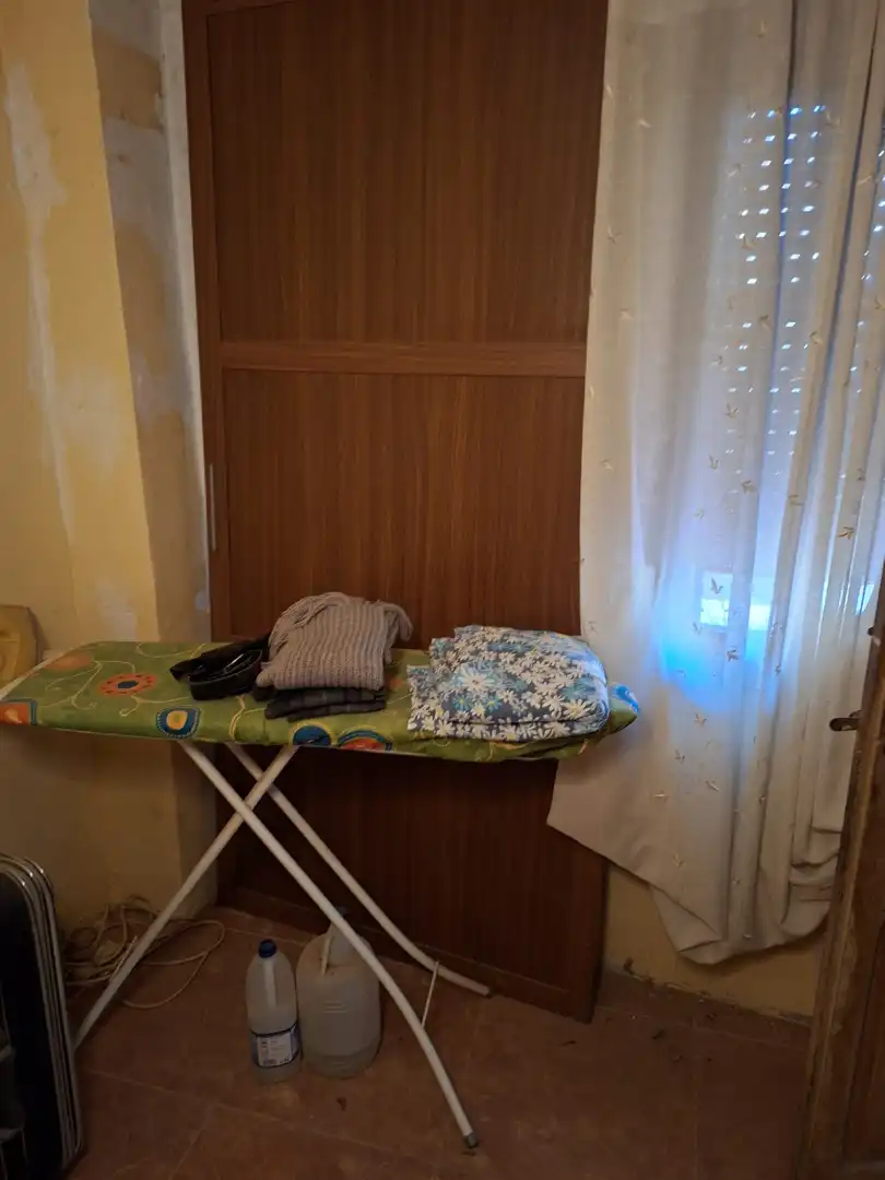 Dormitori de Casa o xalet en venda en Fabara amb Moblat i Balcó