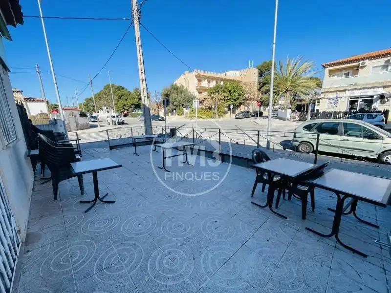 Vista exterior de Local en venta en Mont-roig del Camp con Aire acondicionado y Calefacción