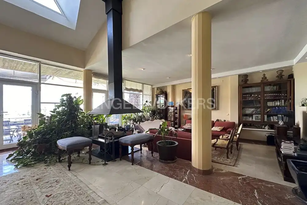 Sala de estar de Finca rústica en venta en Ciudalcampo con Aire acondicionado, Calefacción y Jardín privado